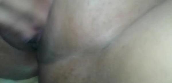  Hotwife masturbandose para cornudo